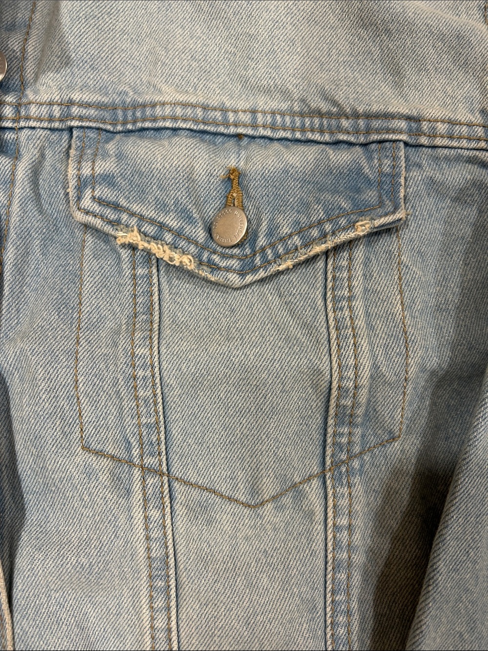 Universal Thread Light Blue Denim Jacket - Picture 3 of 8